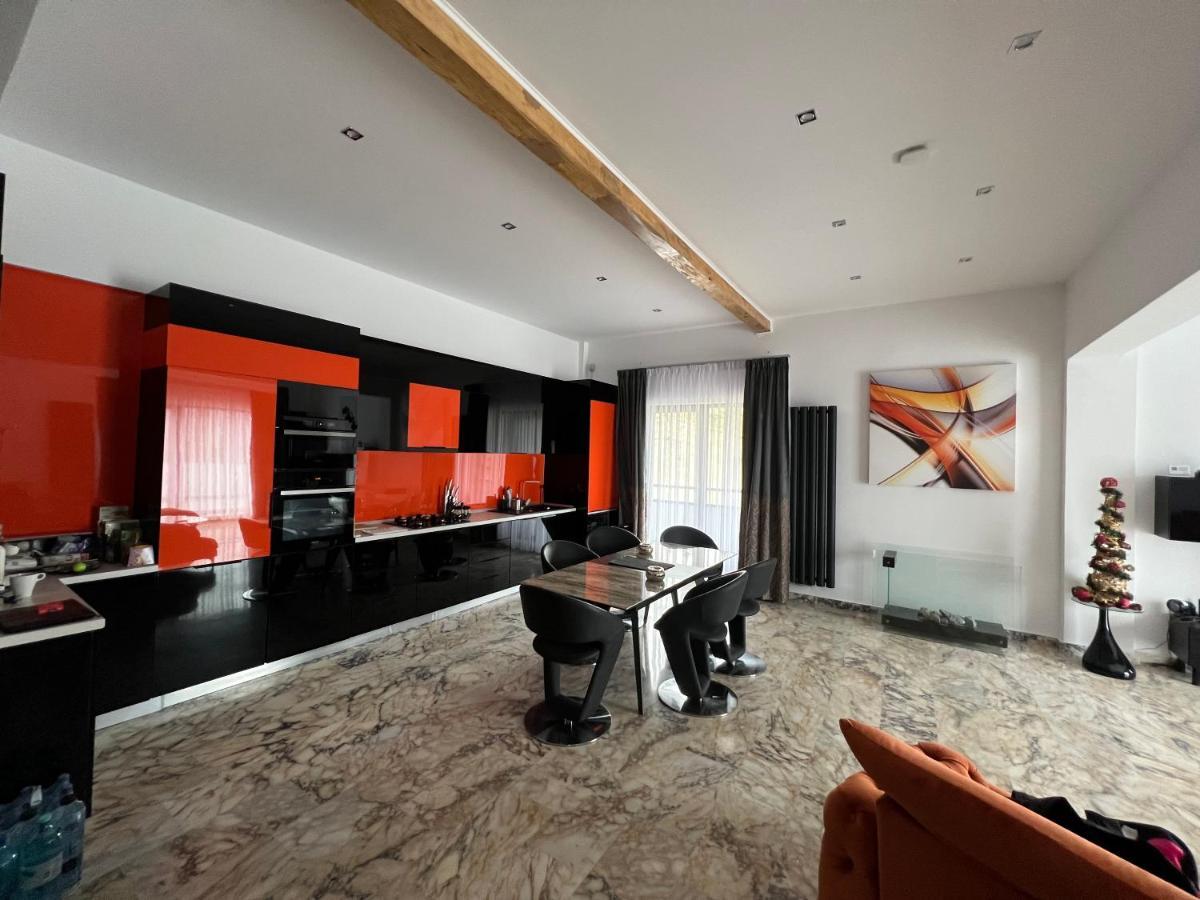R&B Apartments Predeal Exteriér fotografie